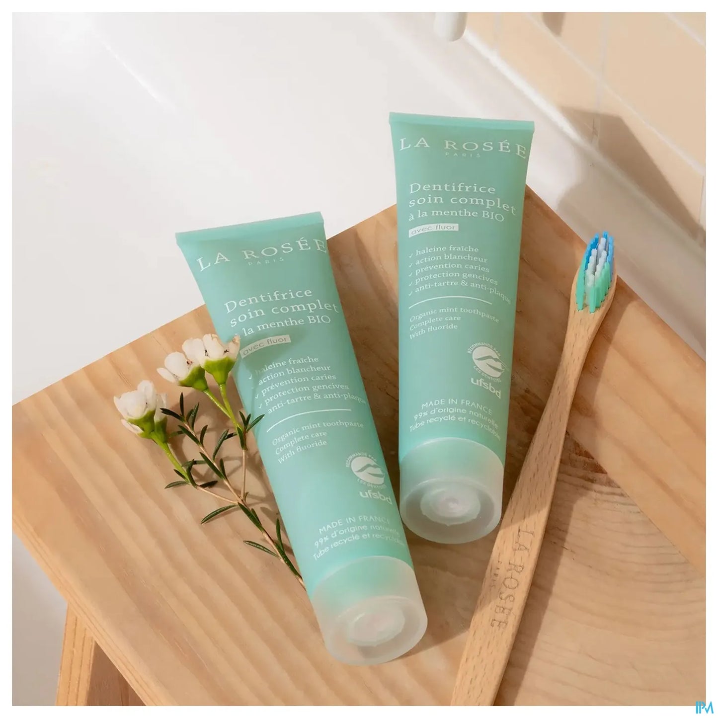 Dentifrice Soin Complet à la Menthe Bio Lot de 2x75ml + 1 Brosse à Dents Offerte